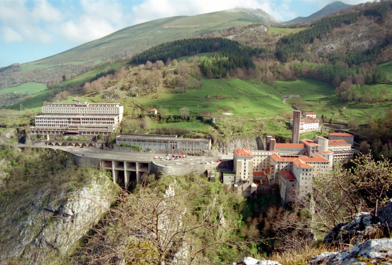 Centro cultural "Gandiaga Topagunea", Santuario de Arantzazu