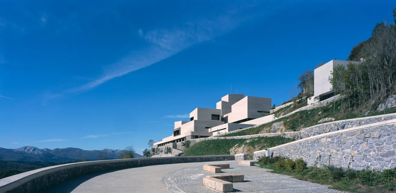 Centro cultural "Gandiaga Topagunea", Santuario de Arantzazu