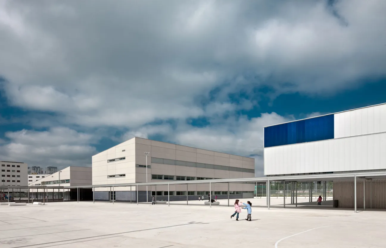 Centro de educación primaria Zabalgana