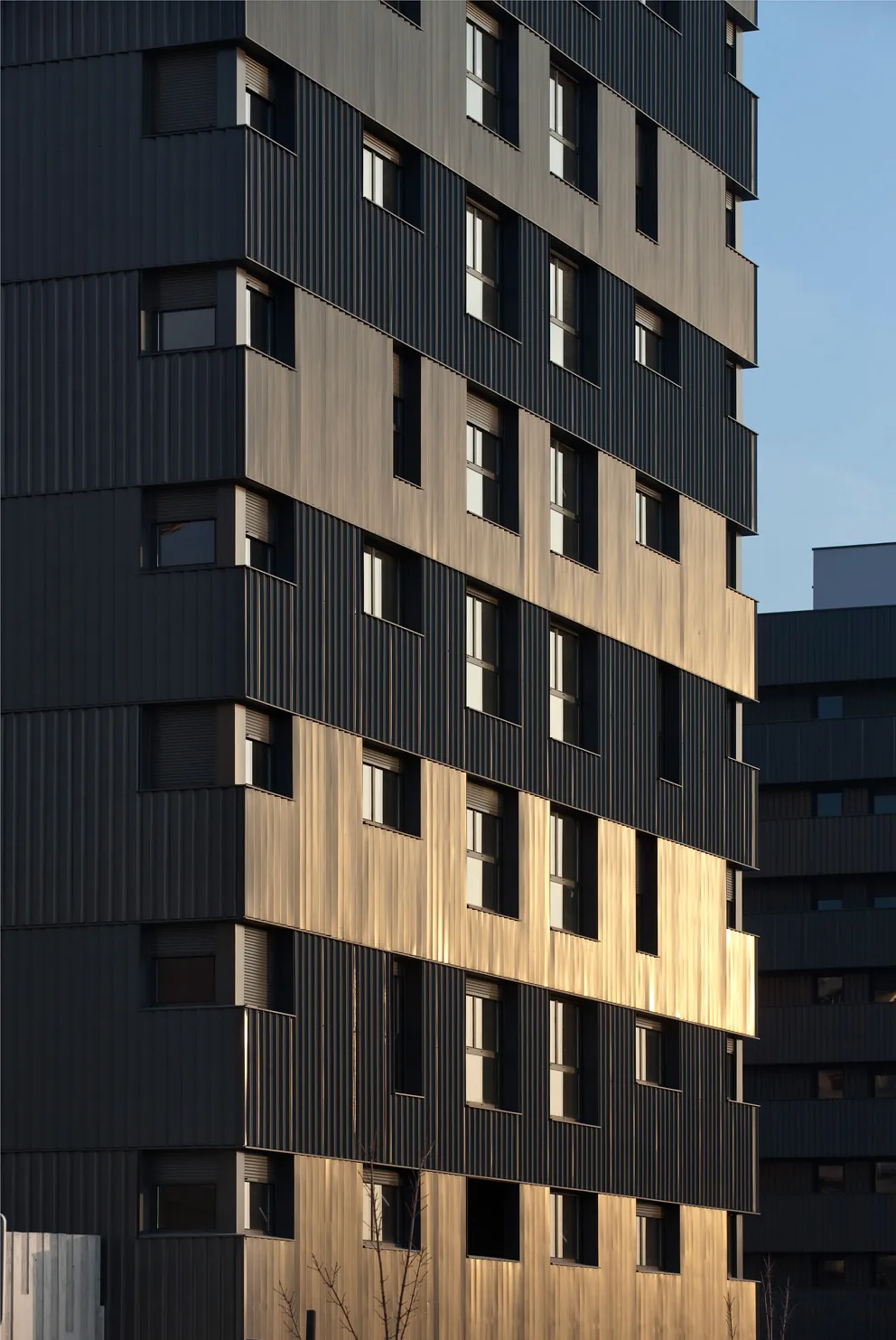 74 viviendas en Soto de Lezkairu, Pamplona.