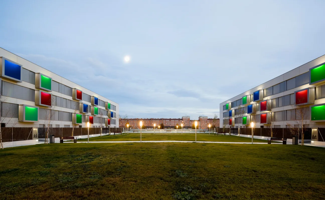 90 viviendas en Buztintxuri, Pamplona.